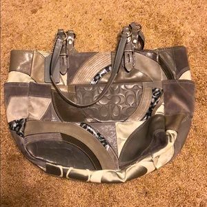 Large Grey/Silver Coach Bag - Excellent Condition